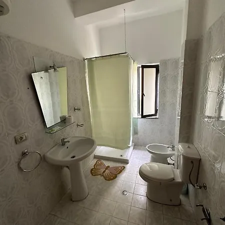 Seashell Hotel 3*