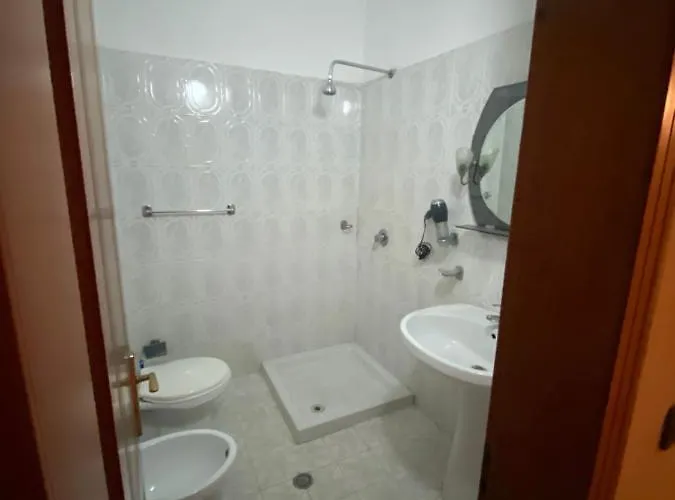 Hotel Seashell 3*